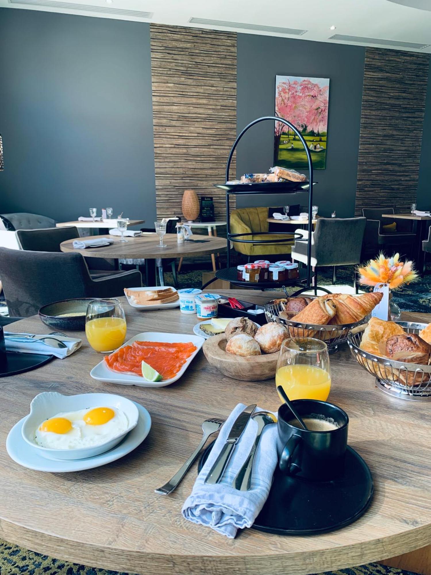 Hotel & Restaurant La Maison Des Bles Boutervilliers Ngoại thất bức ảnh
